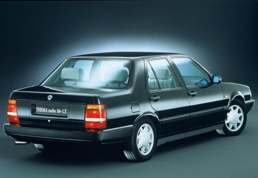  Lancia Thema 1984 года  (фото 18 из 26)